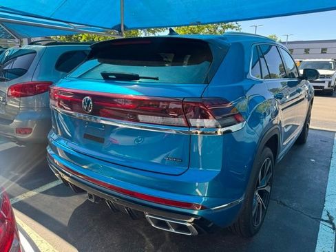Used 2024 Volkswagen Atlas Cross Sport SEL Premium R-Line AWD/4WD image 8