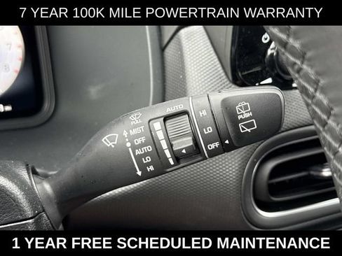 Used 2022 Hyundai Kona Limited AWD/4WD image 26
