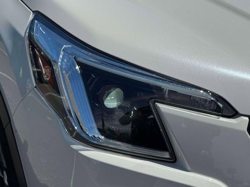 Certified 2023 Subaru Forester Premium AWD/4WD image 7