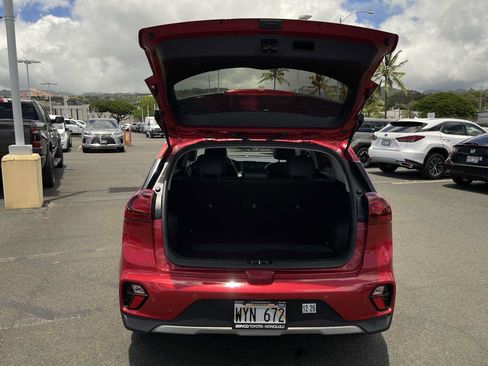 Used 2022 Kia Niro LXS FWD image 20