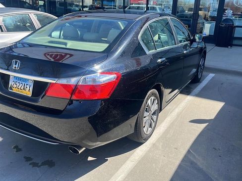 Used 2015 Honda Accord LX image 3