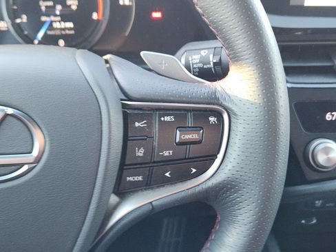 Certified 2022 Lexus ES 350 F Sport image 36