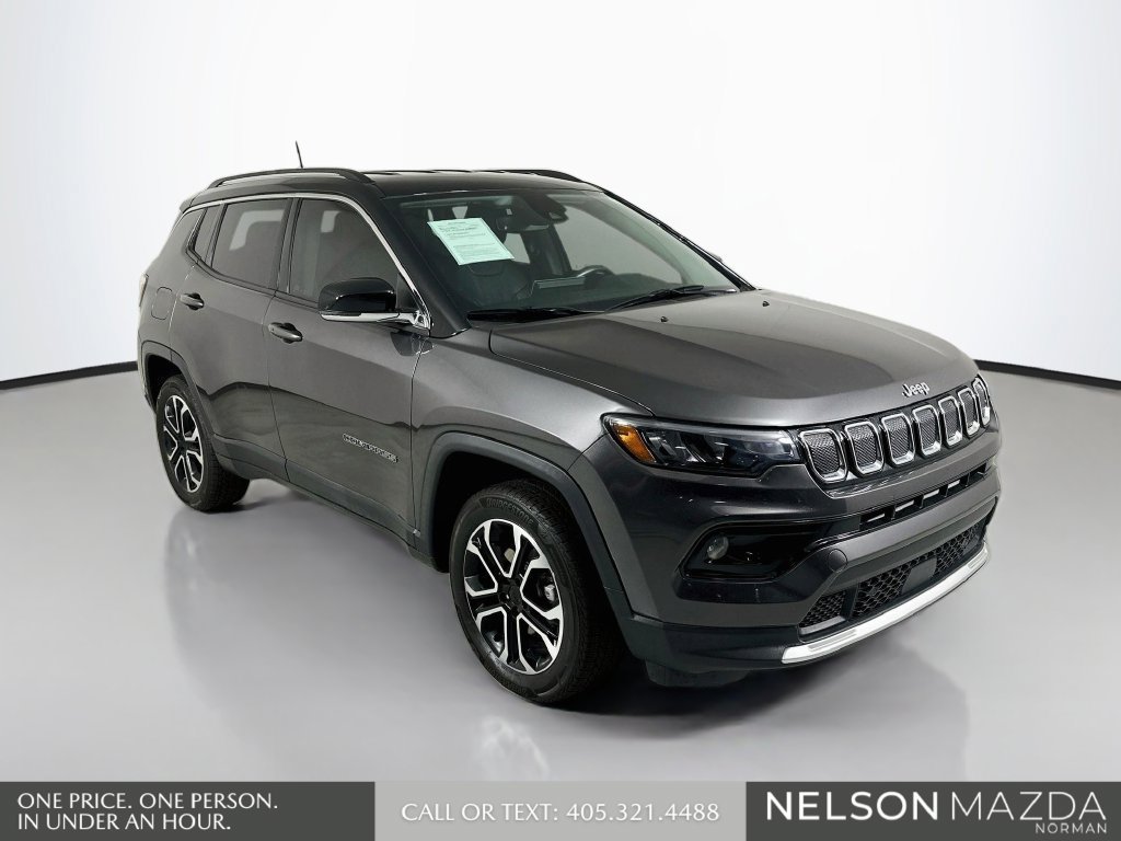 Used 2022 Jeep Compass Limited AWD/4WD image 3