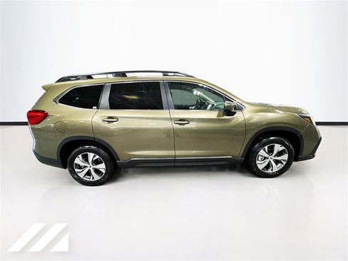 Certified 2025 Subaru Ascent Premium image 4