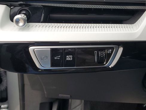 New 2026 Cadillac Optiq Sport 1 w/ LPO, Floor Liner Package image 18