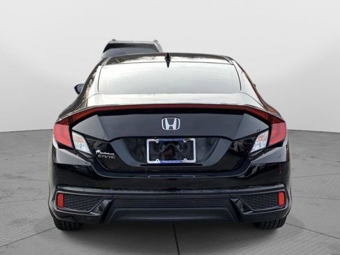 Used 2018 Honda Civic EX-T image 4