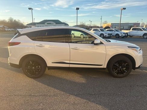 New 2026 Acura RDX SH-AWD image 6