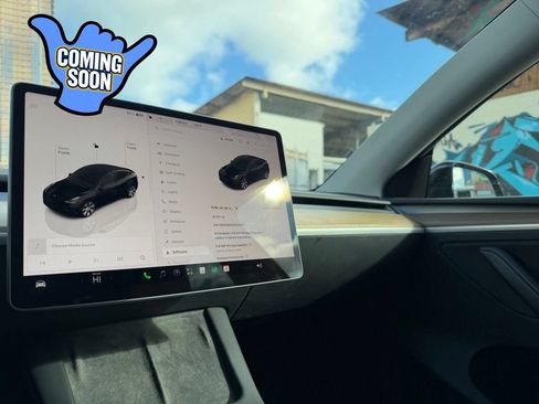 Used 2023 Tesla Model Y AWD image 18