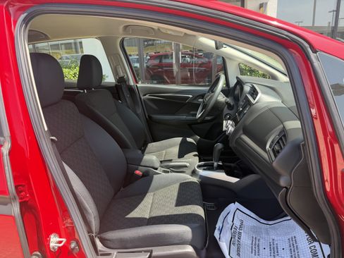 Used 2017 Honda Fit LX image 22