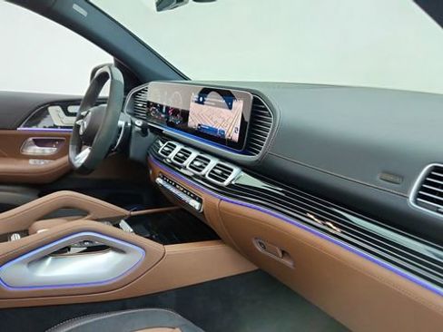 Used 2025 Mercedes-Benz GLE 53 AMG 4MATIC Coupe image 22