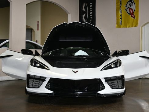 Used 2022 Chevrolet Corvette Stingray Preferred Conv w/ Z51 Performance Package RWD image 87