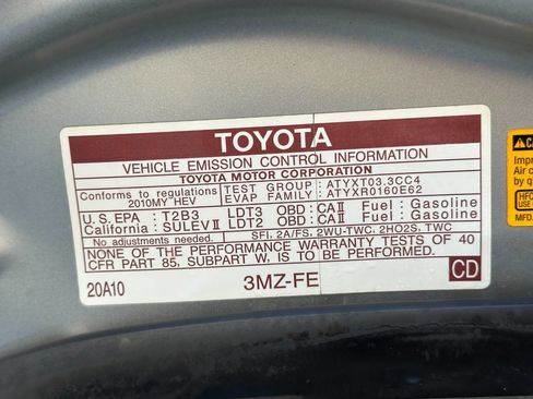 Used 2010 Toyota Highlander Limited image 45