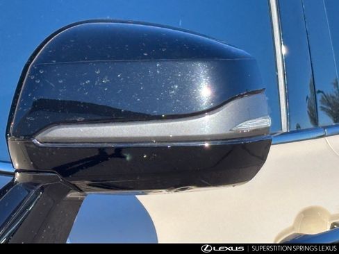 Used 2025 Lexus LX 700h Overtrail image 8