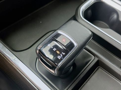 Used 2023 Chevrolet Silverado 1500 RST image 32