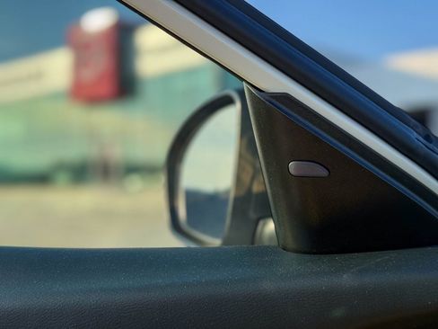 Used 2024 Nissan Altima 2.5 S image 23