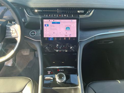 New 2025 Jeep Grand Cherokee L Limited image 11