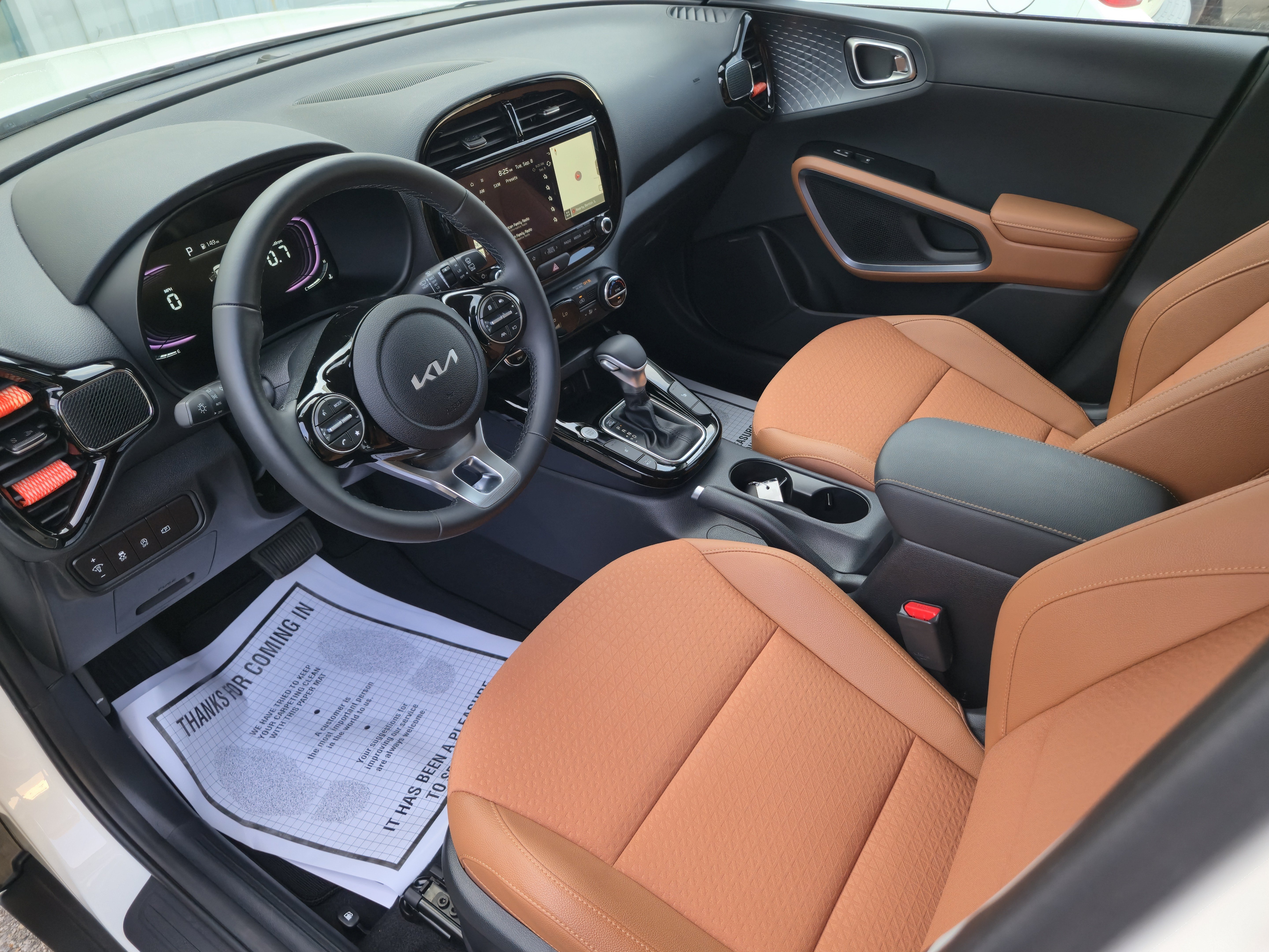 Used 2025 Kia Soul EX FWD image 9