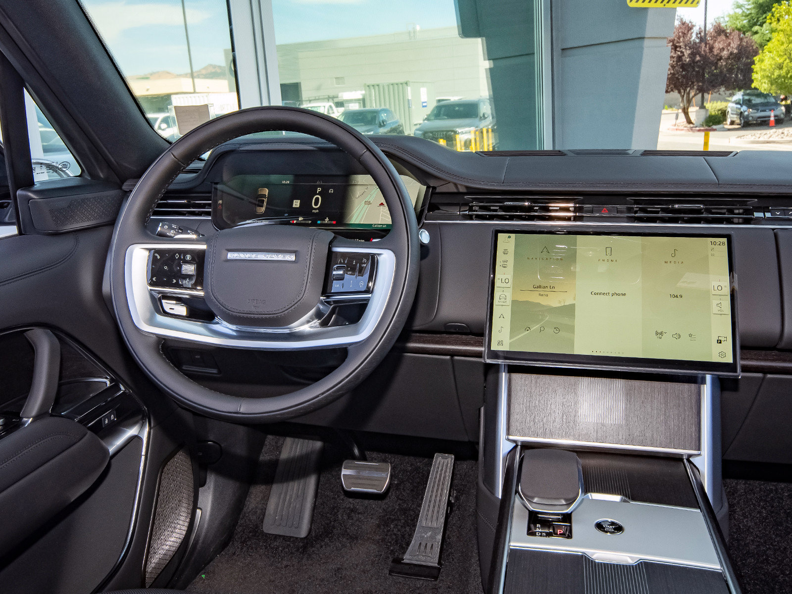 New 2026 Land Rover Range Rover Long Wheelbase Autobiography AWD/4WD image 39
