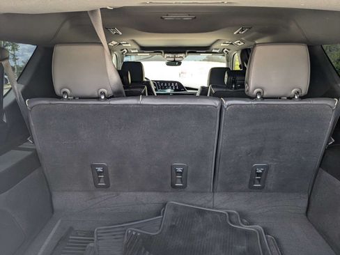 Used 2022 Cadillac Escalade ESV Sport w/ Touring Package AWD/4WD image 18