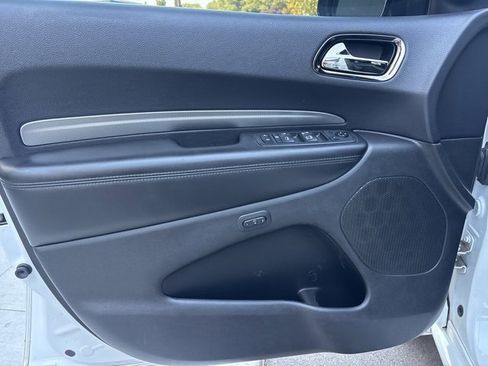Used 2019 Dodge Durango GT image 19