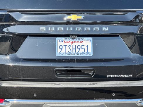 Used 2025 Chevrolet Suburban Premier image 45