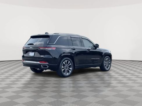 Used 2022 Jeep Grand Cherokee Overland AWD/4WD image 8