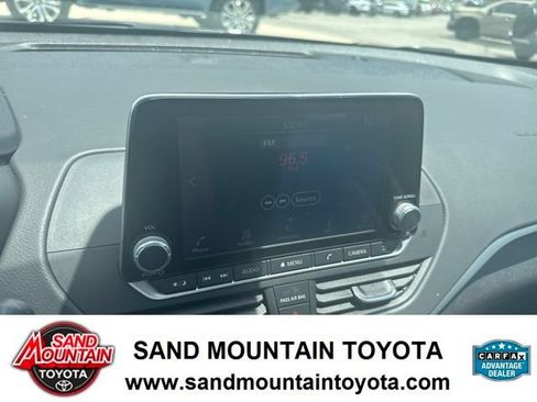 Used 2025 Nissan Altima 2.5 S FWD image 22