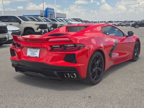 Used 2022 Chevrolet Corvette Stingray Preferred Conv w/ Z51 Performance Package RWD image 3