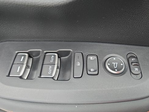 Certified 2024 Honda HR-V Sport image 27