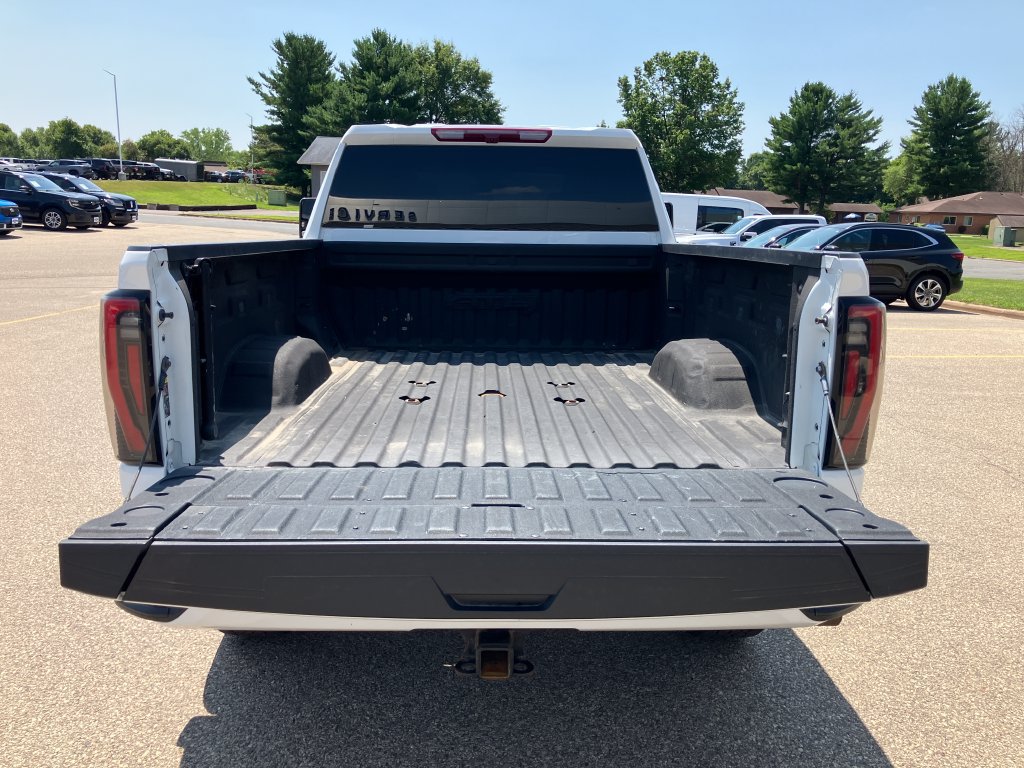 Used 2024 GMC Sierra 2500 AT4 AWD/4WD image 19
