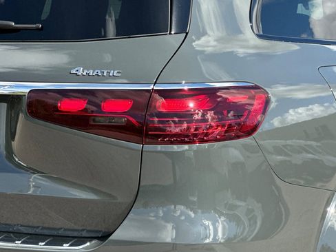 New 2025 Mercedes-Benz GLS 580 4MATIC image 14