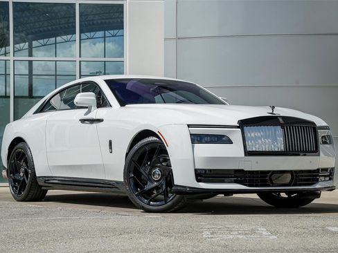 New 2025 Rolls-Royce Spectre Black Badge image 1
