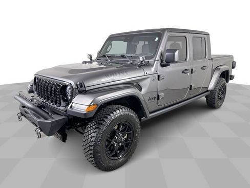 Used 2024 Jeep Gladiator Sport AWD/4WD image 4