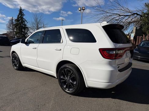 Used 2021 Dodge Durango SXT image 4