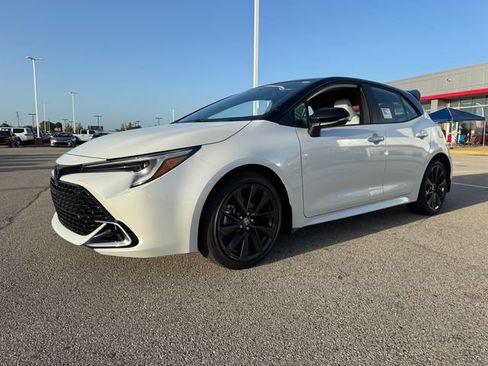 New 2026 Toyota Corolla XSE FWD image 2