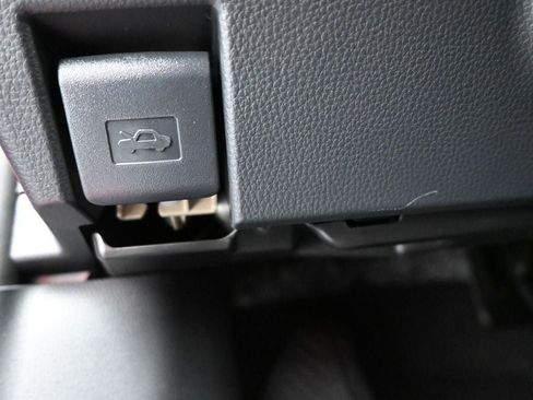 New 2026 Toyota Prius XLE image 21