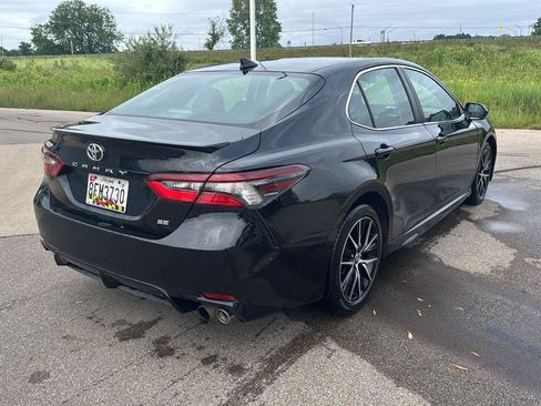 Used 2024 Toyota Camry SE FWD image 5