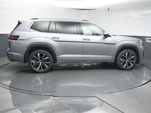 New 2026 Volkswagen Atlas SEL Premium R-Line AWD/4WD image 8