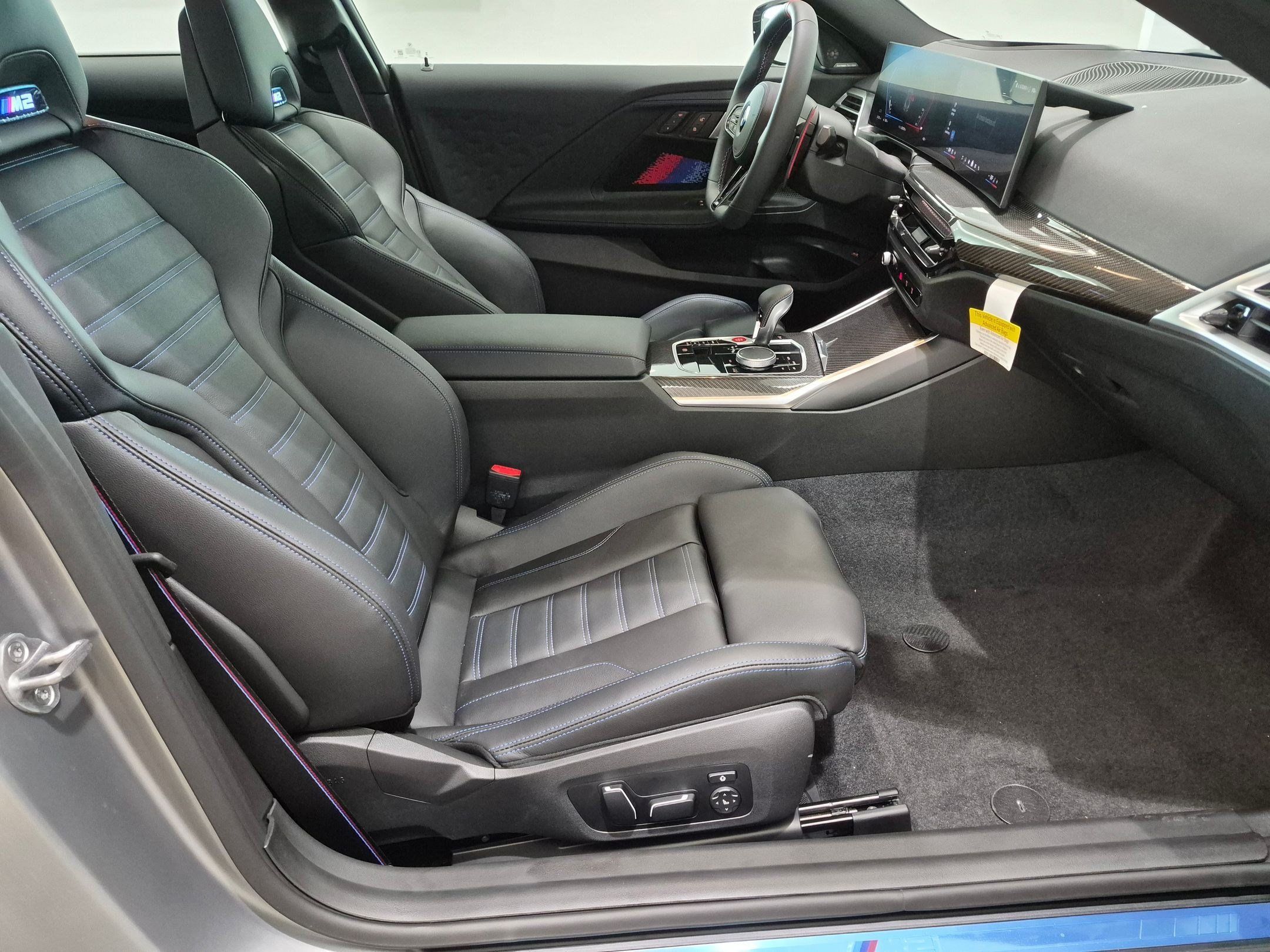 New 2026 BMW M2 w/ Lighting Package RWD image 28