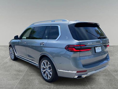 Used 2024 BMW X7 xDrive40i AWD/4WD image 4