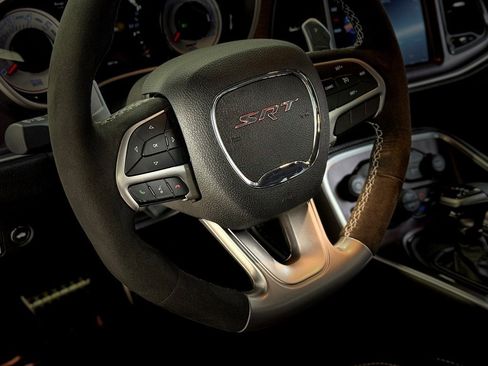 Used 2018 Dodge Challenger SRT Demon image 32