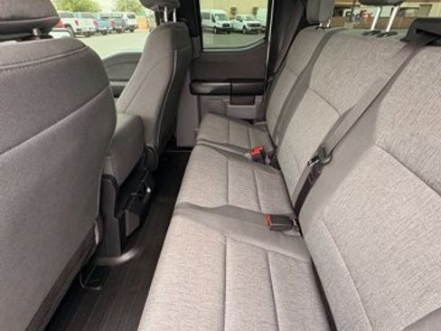 Used 2020 Ford F150 Lariat w/ Equipment Group 502A Luxury AWD/4WD image 17
