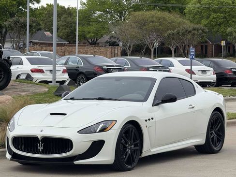 Used 2014 Maserati GranTurismo MC image 4