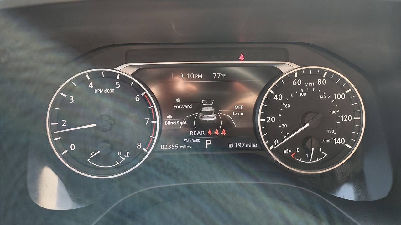 Used 2021 Nissan Rogue SV FWD image 18
