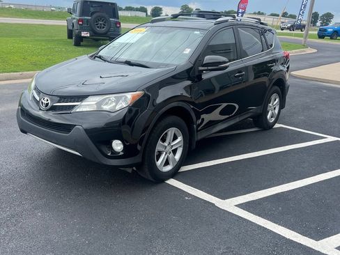 Used 2014 Toyota RAV4 XLE FWD image 4