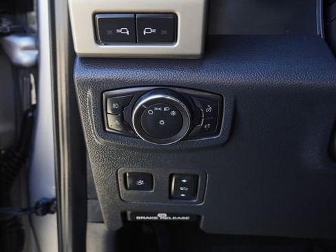 Used 2022 Ford F250 Lariat w/ Lariat Ultimate Package AWD/4WD image 20