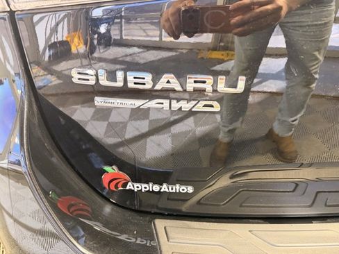 Used 2022 Subaru Forester Touring w/ Popular Package #3 image 10