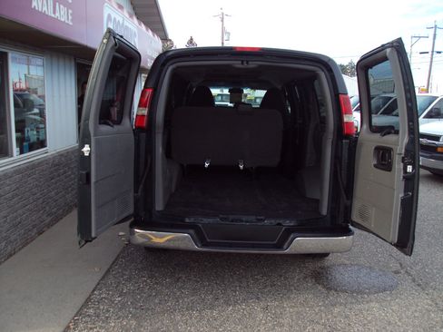 Used 2014 Chevrolet Express 1500 LT w/ LT Preferred Equipment Group image 7