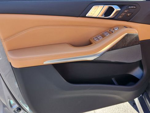 New 2026 BMW X7 xDrive40i image 8