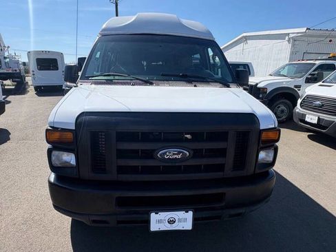 Used 2011 Ford E-250 and Econoline 250 Extended w/ PWR Group RWD image 7